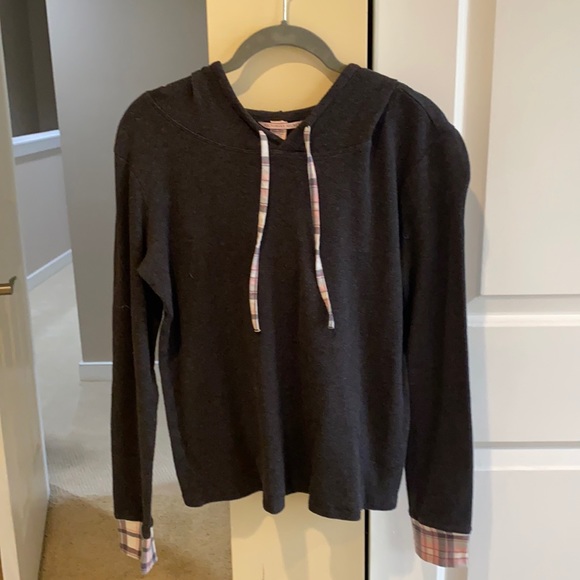 Victoria’s Secret Hooded sweatshirt, size M - Picture 1 of 6